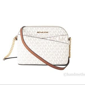 Michael kors cross body purse